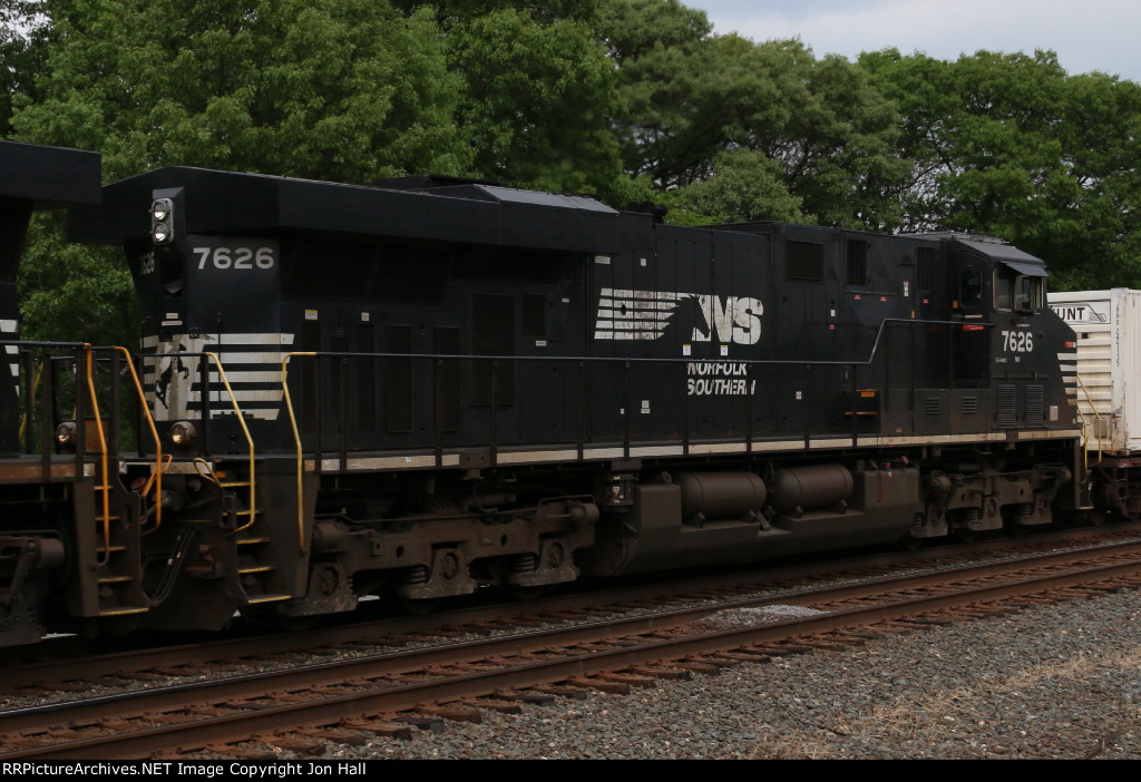 NS 7626